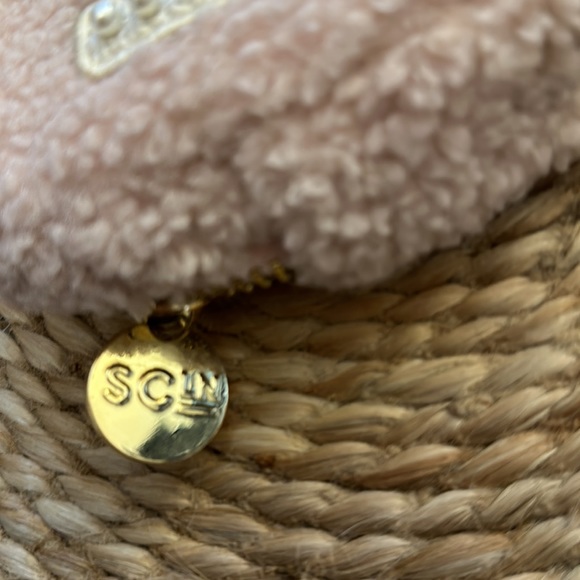 Stoney Clover Lane Pearl Love Pouch - Picture 4 of 6